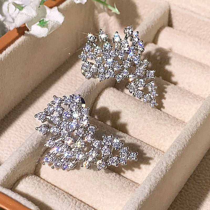 ARETES BRILLO