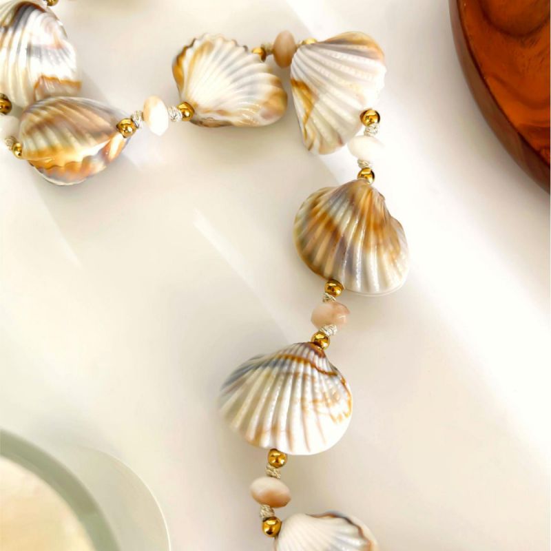 COLLAR CONCHAS