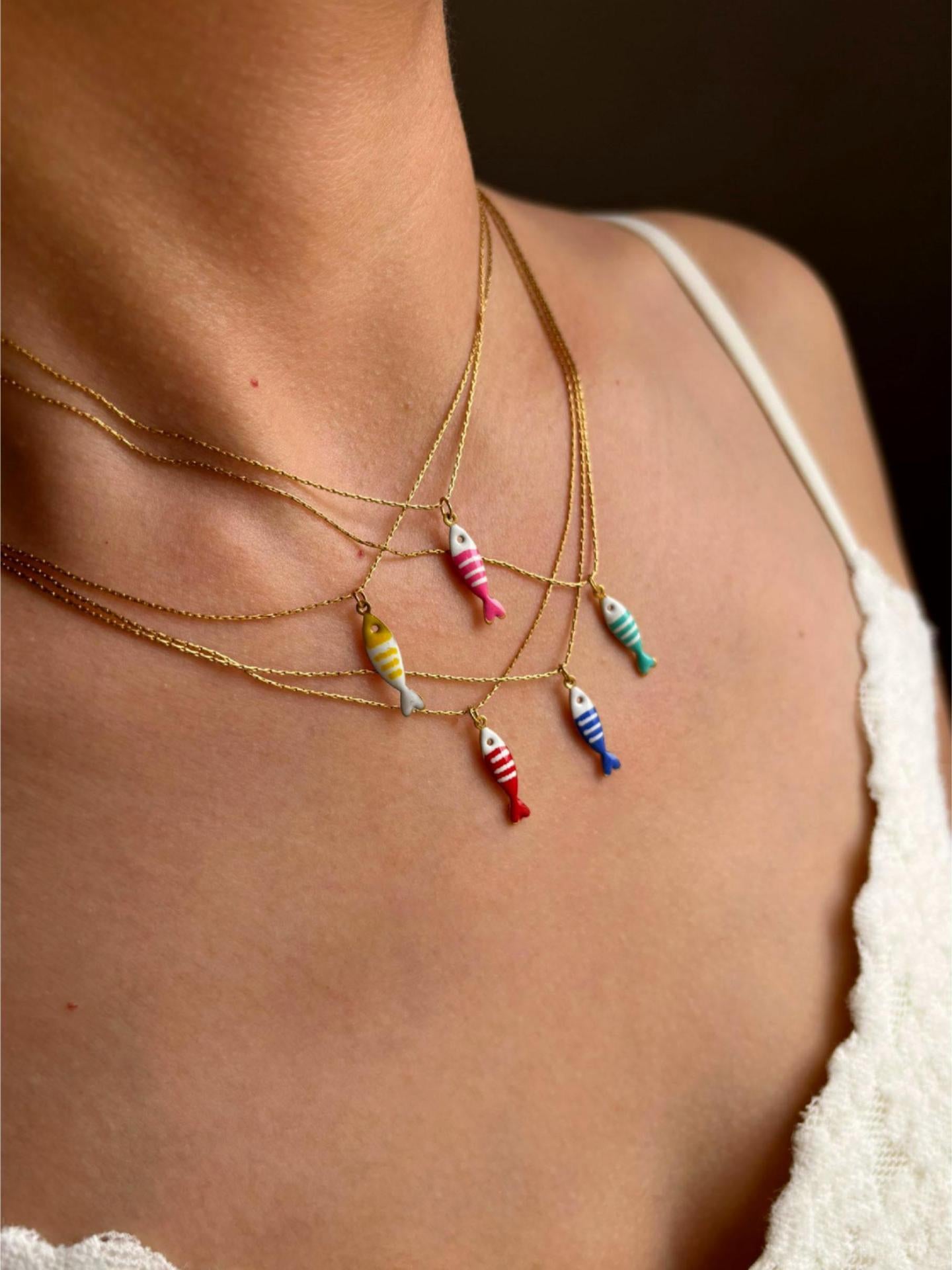 COLLAR PECESITO