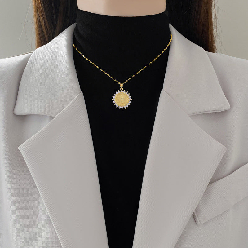 COLLAR VIRGEN