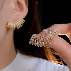 ARETES ZIRCONIAS