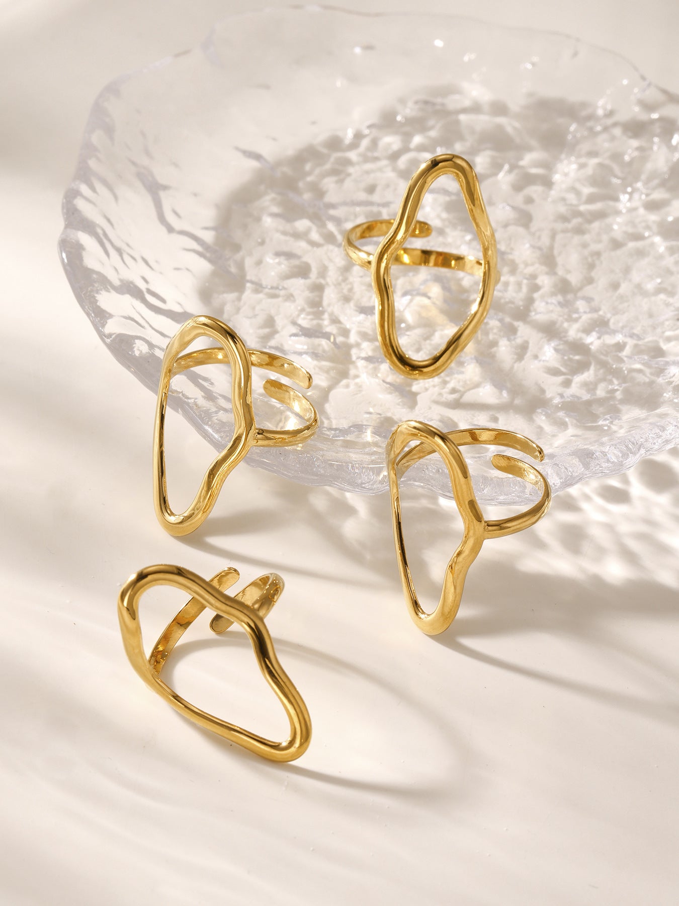 ANILLO ABSTRACTO