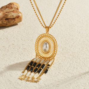 COLLAR TASSEL