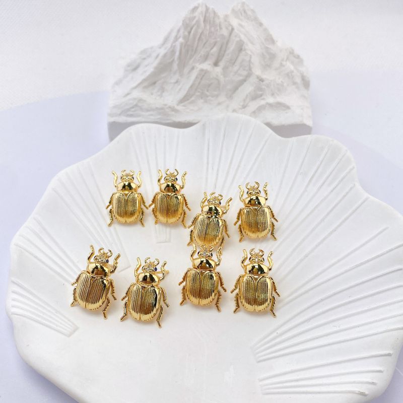 ARETES ESCARABAJO
