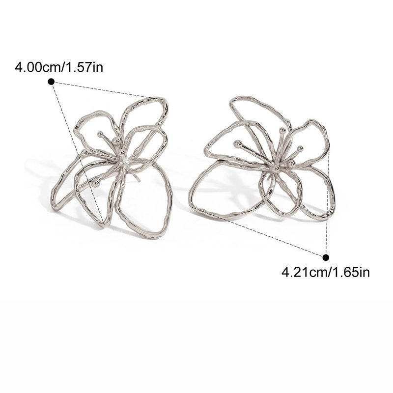 ARETES FLOR PLATEADA