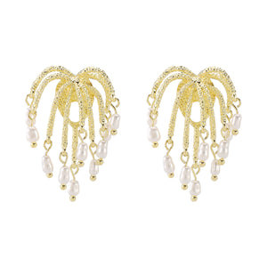 ARETES PERLAS COLGANTES