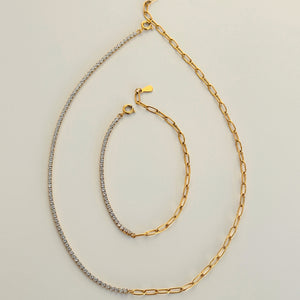 COLLAR ZIRCONIAS