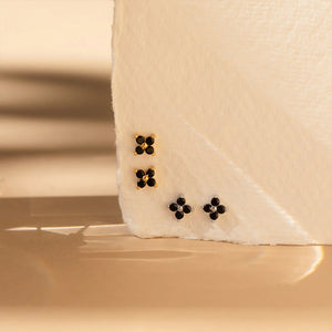 ARETES TRÉBOL