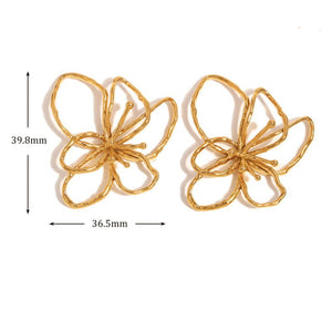 ARETES FLOR DORADA